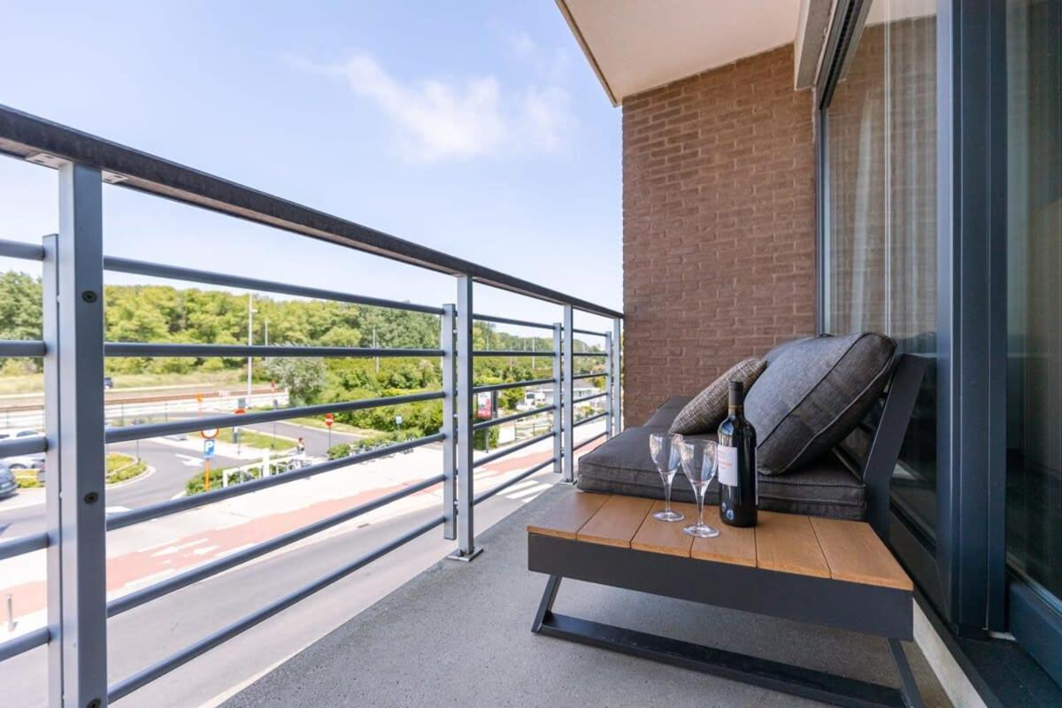 Huswell - Bright Apartment With Parking Near The Beach 布列登 外观 照片