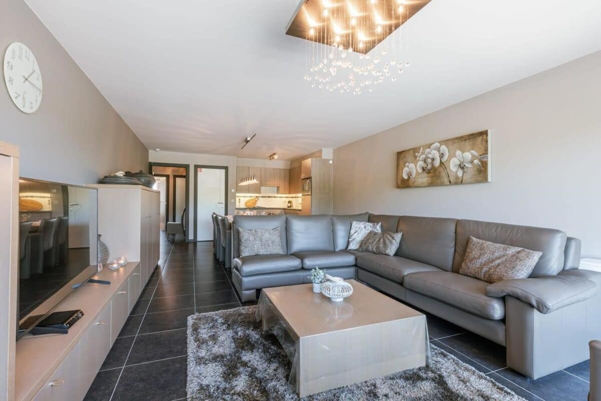 Huswell - Bright Apartment With Parking Near The Beach 布列登 外观 照片